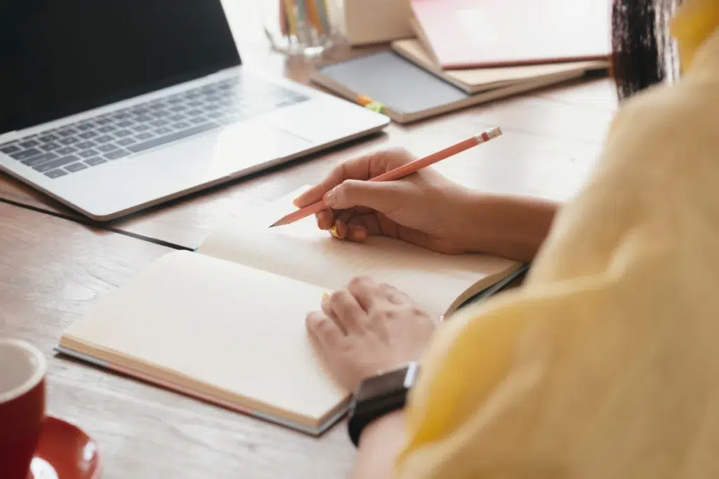 supports communication nice